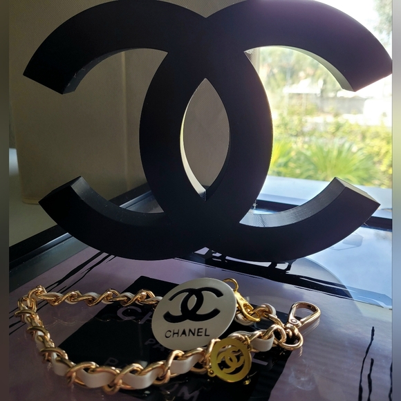 C H A N E L Keychain, Bag Charm, Wrist Strap - Picture 5 of 5